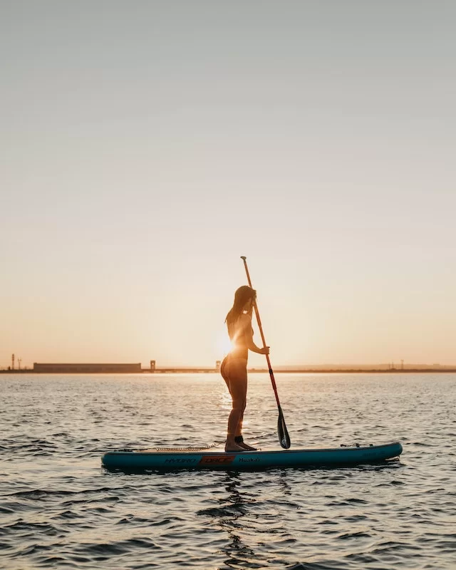 stand-up paddle