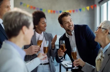 Comment Organiser le Pot de Départ Parfait pour Votre Collègue Préférée 1 Capture decran 2024 07 17 a 10.35.27