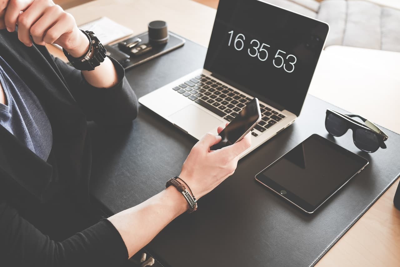 httpswww.marybloody.fr Quelle est la montre connectee la plus performante actuellement